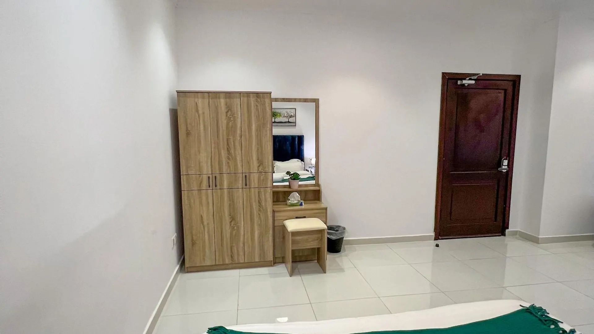 Red Sea Studio Partial Sea View استديو بحر الأحمر اطلالة جزئية 吉达 公寓